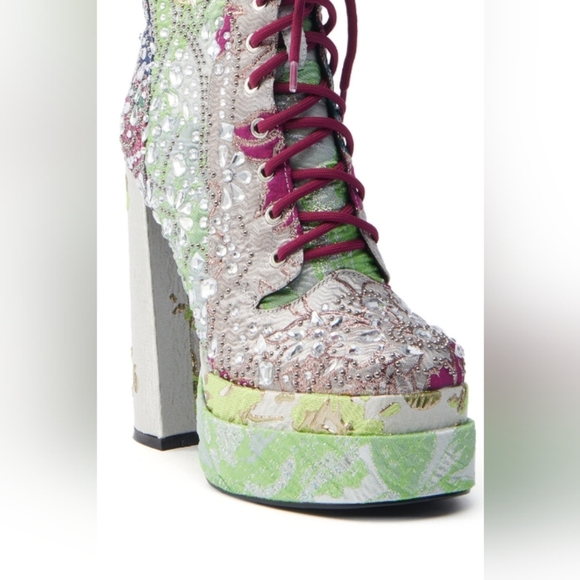 "IRIDESCENT IVY" Elegant Embellished Lace-Up Boots ( BRAND NEW !!!!!!!!!!!!!! - Picture 8 of 8